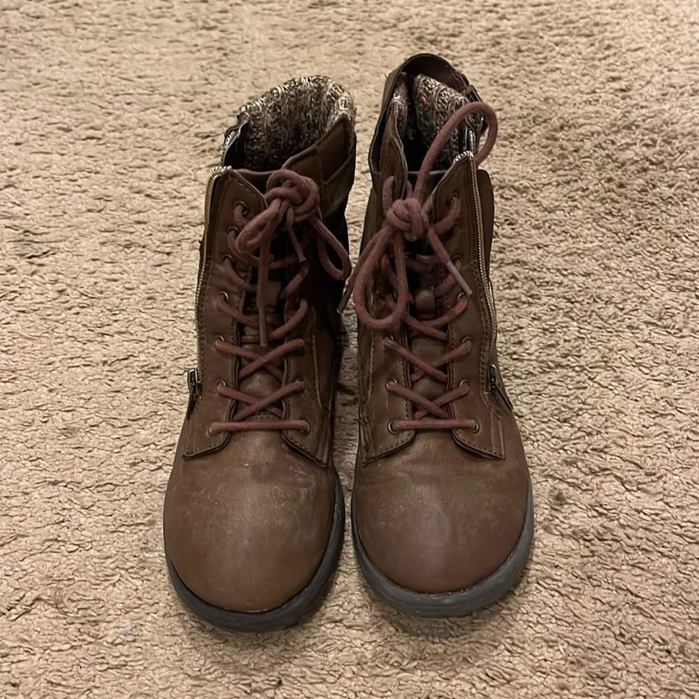 Women’s boots